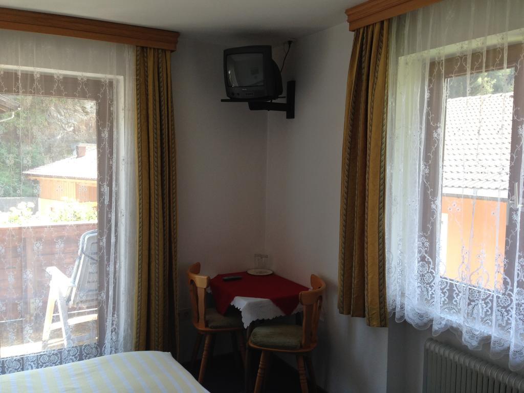Haus Tenk Mittersill Rom bilde